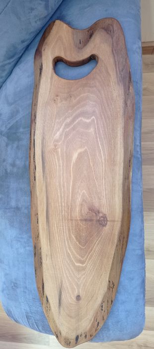 Ръчно изработени кухненски дъски за рязане, поднасяне или декорация.