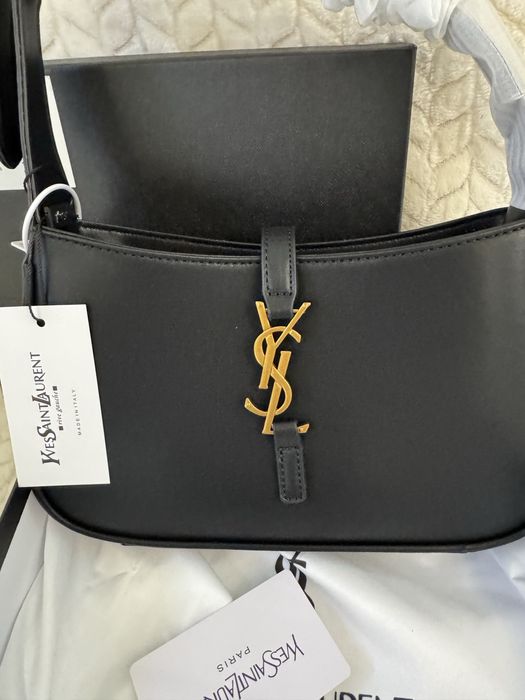 Дамска чанта нова YSL