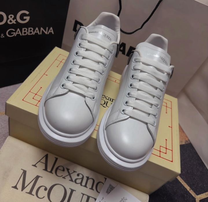 Alexander Mcqueen Model nou