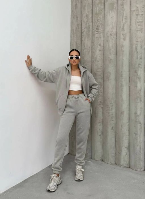 Дамски ватирани екипи