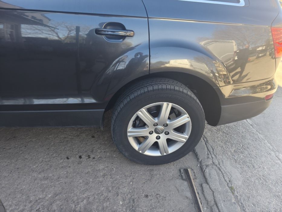 Джанти с гуми 5 130 18 от Audi Q7