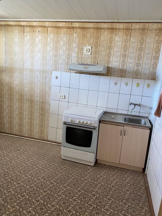 2 хонали квартира сотилади.