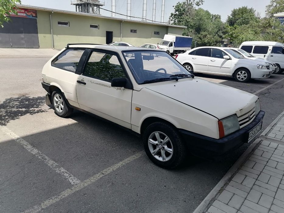 Продам ваз 2108 подробнее по телефону 1991год