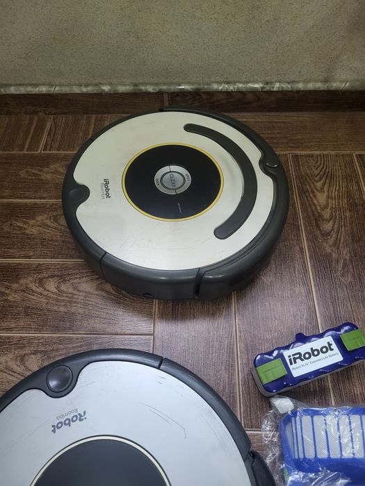 Прахосмукачка I Robot 616