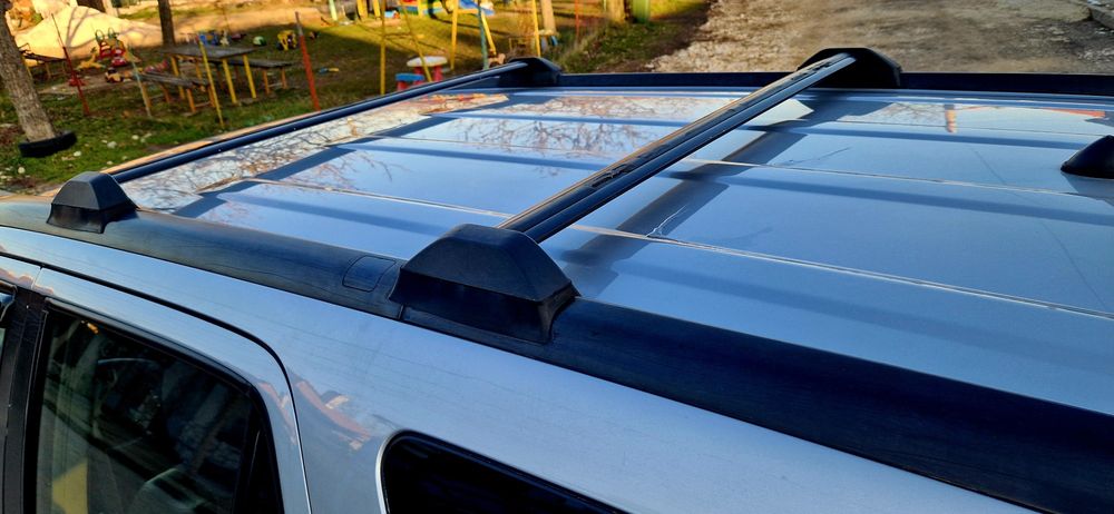 Продавам Honda CR-V