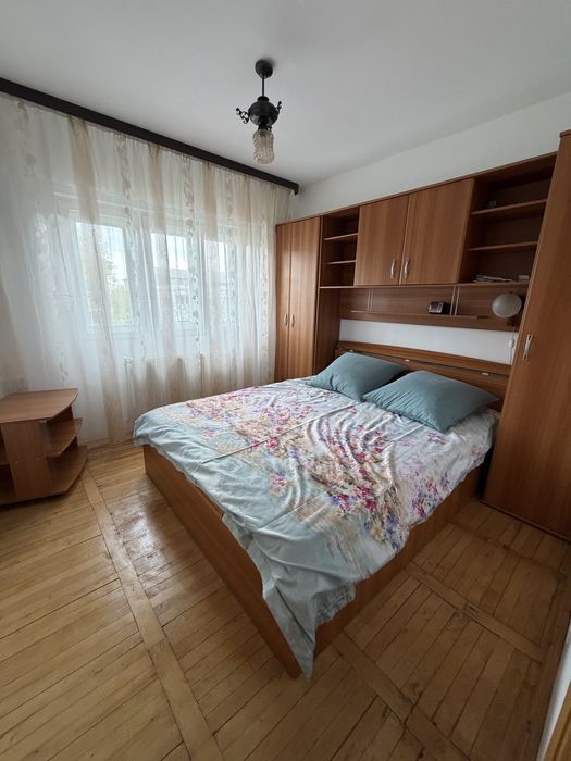 Apartament proprietar 2 camere decomandat iorga