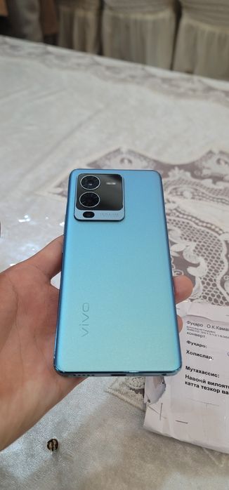 Vivo V25 pro 12+8/ 256