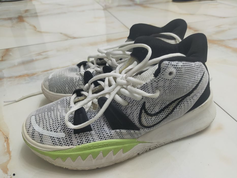 Kyrie 8 кросоовки для баскетболла