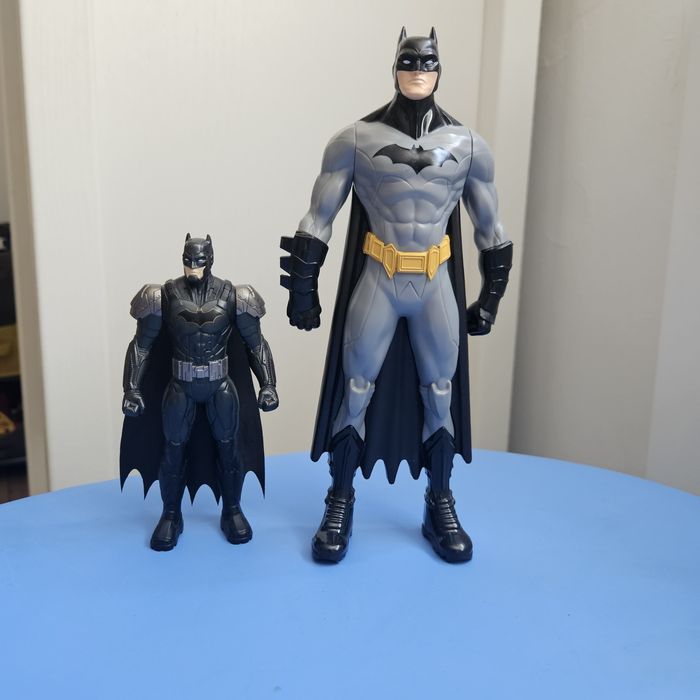 Figurine Superman si Batman