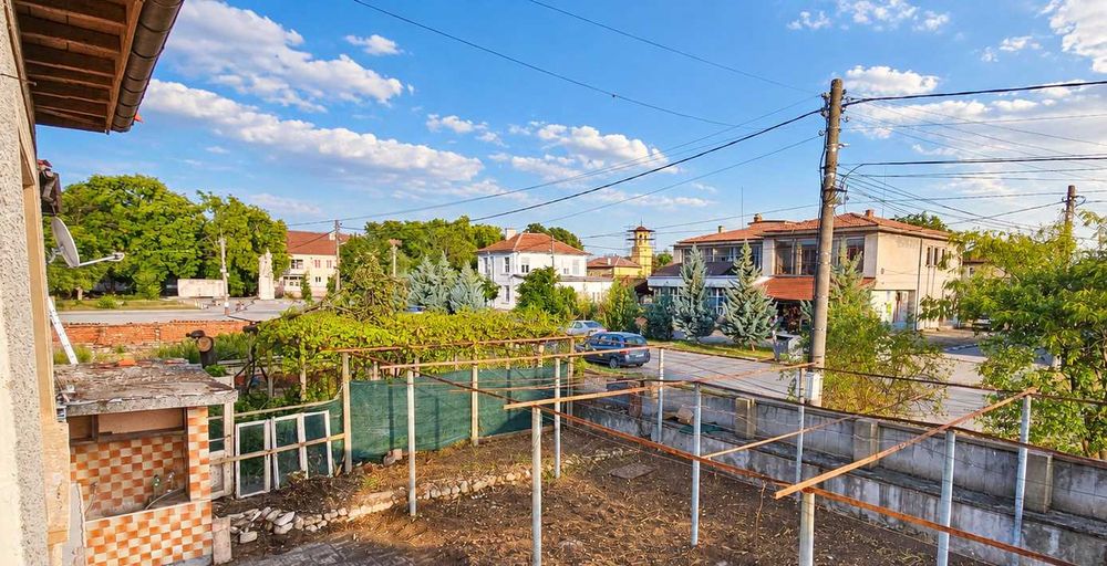 Продава се Къща в с. Партизанин, Област Стара Загора - 250 кв.м за 328 €/кв.м - Снимка #7