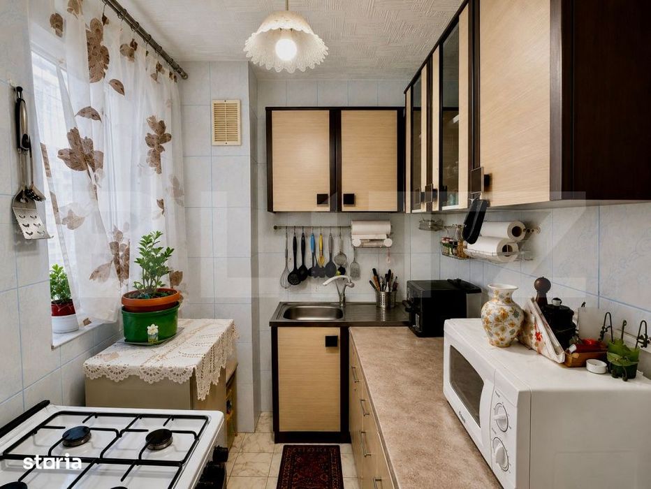 Apartament 2 camere, complet mobilat | Micro 15 | Etaj 6 | Lift + Parc