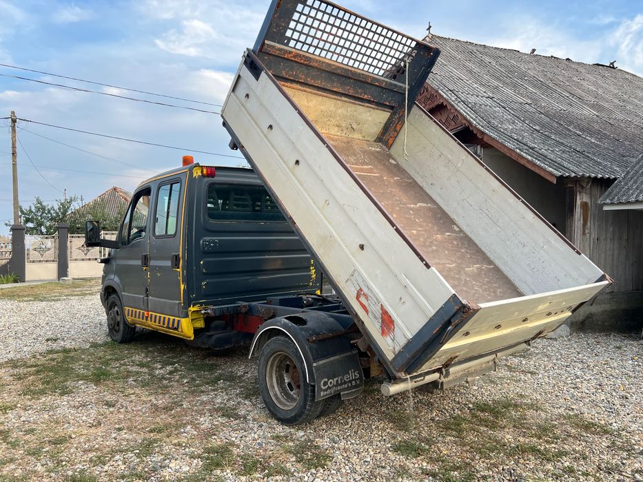 IVECO DAILY 2.8 Turbo Diesel :40C15 – 3,5 TONE – 143 CP – AUTOUTILITARĂ - An 2004