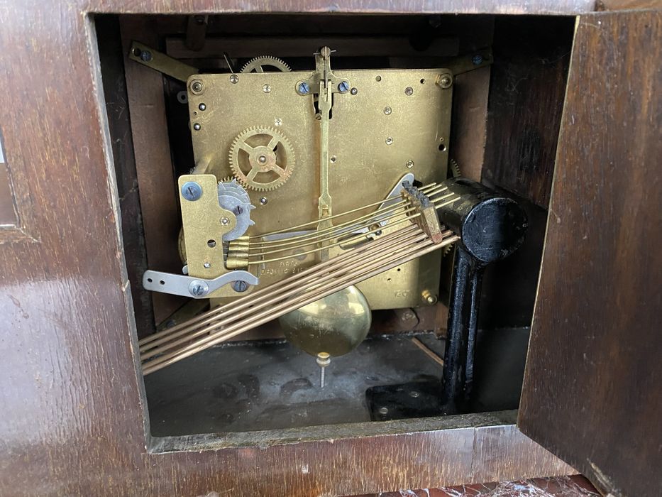 Ceas art deco cu pendula