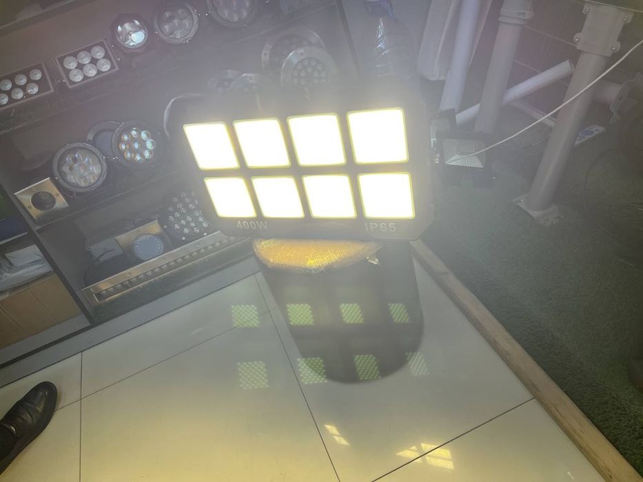 Лед Прожектор 400 ватт 3000К