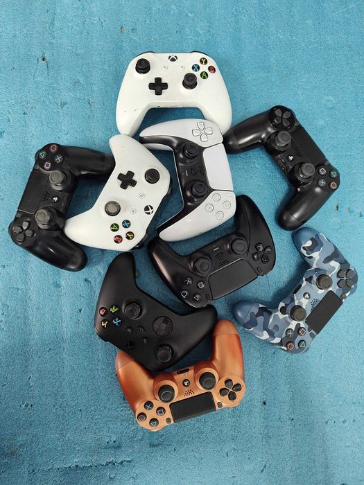 Curatare revizie laptop unitate PC Playstation ps5 ps4