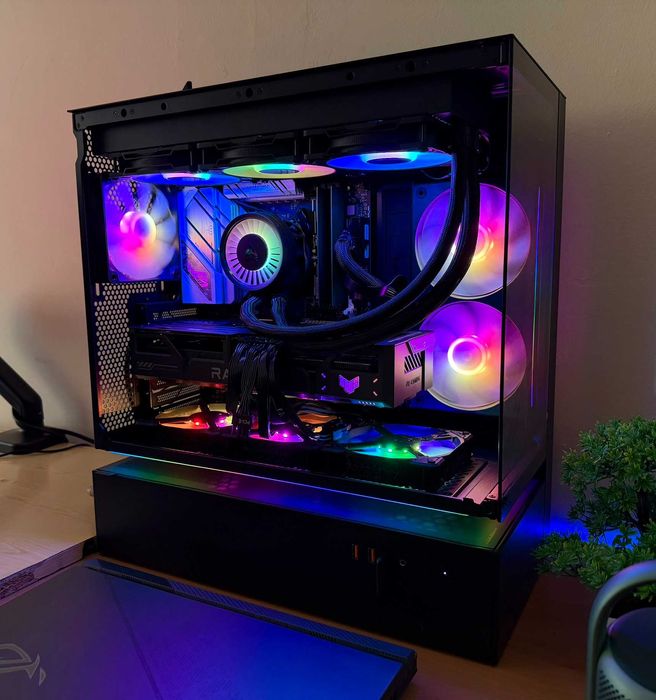 Мощен Геймърски Компютър | Ryzen 9 7900X | RX 9070 XT 16GB | 32GB DDR5 | 1TB NVMe + Водно охлаждане
