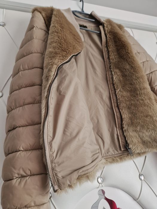 Geaca superbă benetton