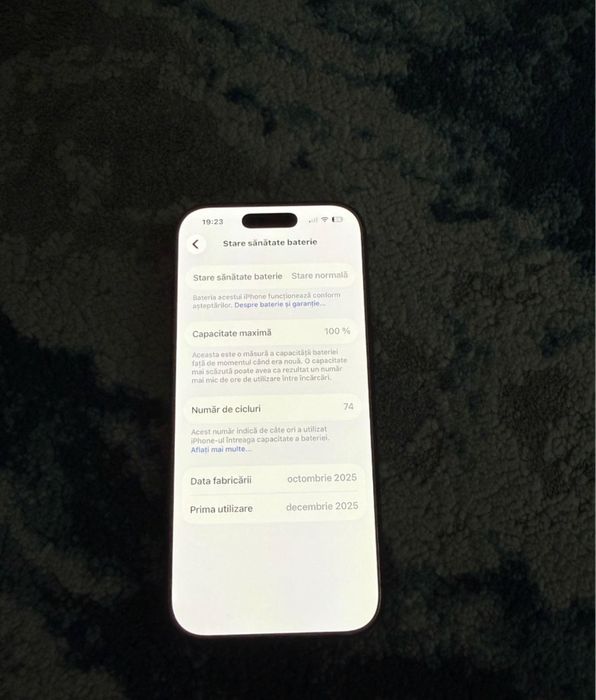 Vând iphone 17 pro