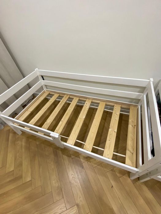 Продам две детские кровати
