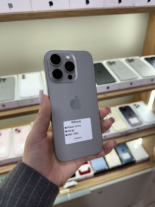 iphone 16 pro , 256 gb