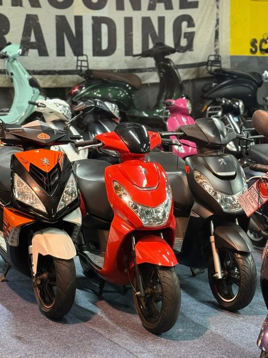 Scuter 49cc 125c benzina fara permis livrare glovo bike bolt tazz moto