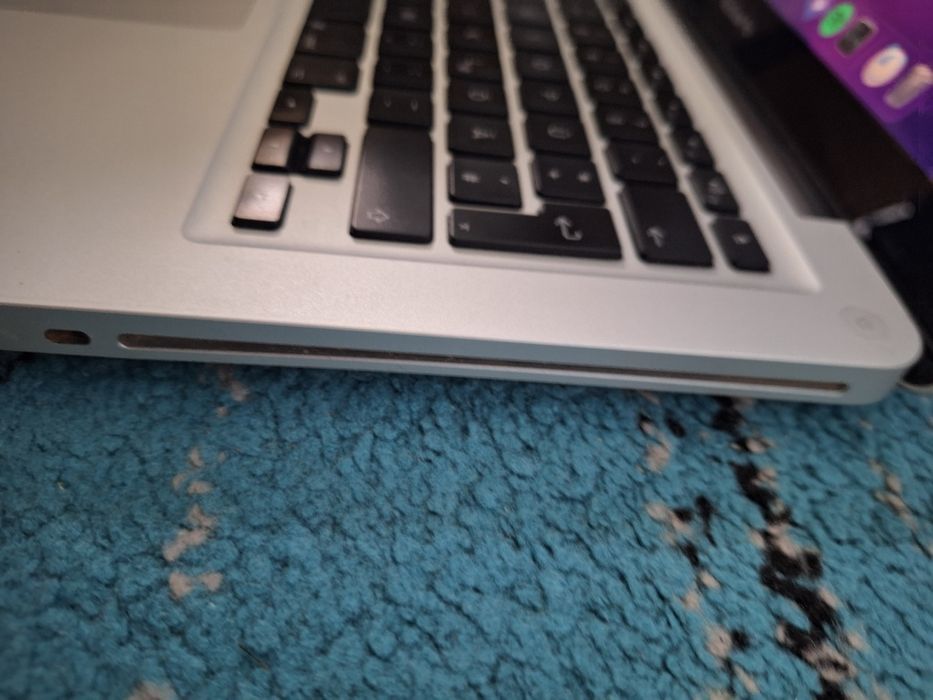 Macbook Pro 2009 13.3 inch