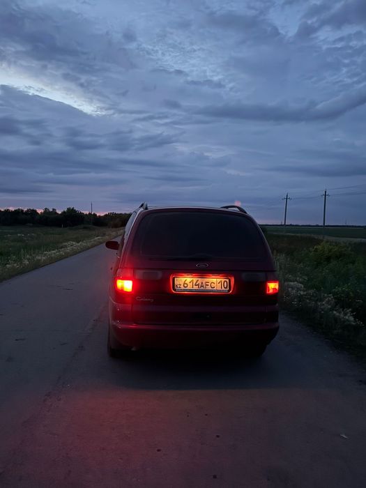 Минивэн форд гелакси