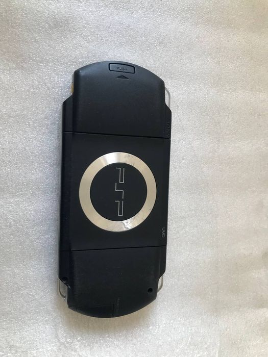 Sony PSP сотилади