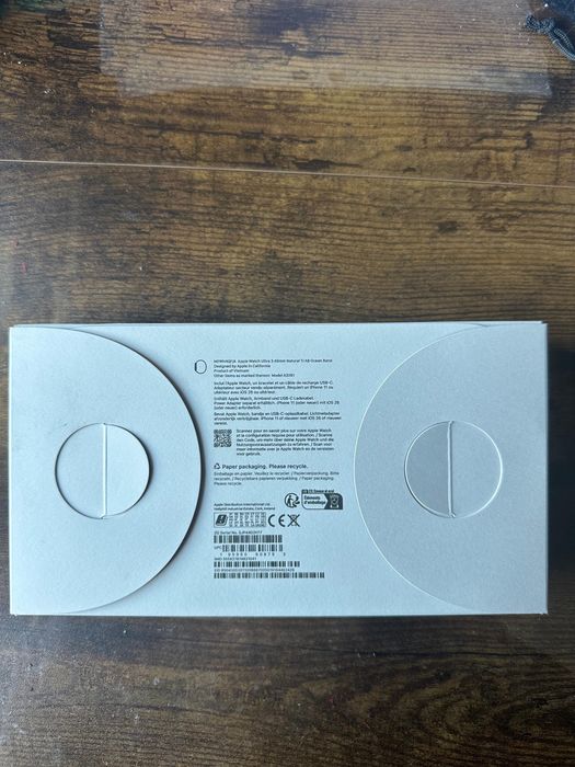 Apple Watch Ultra 3 -49mm - Natural Titanium - GPS + Celular - Sigilat