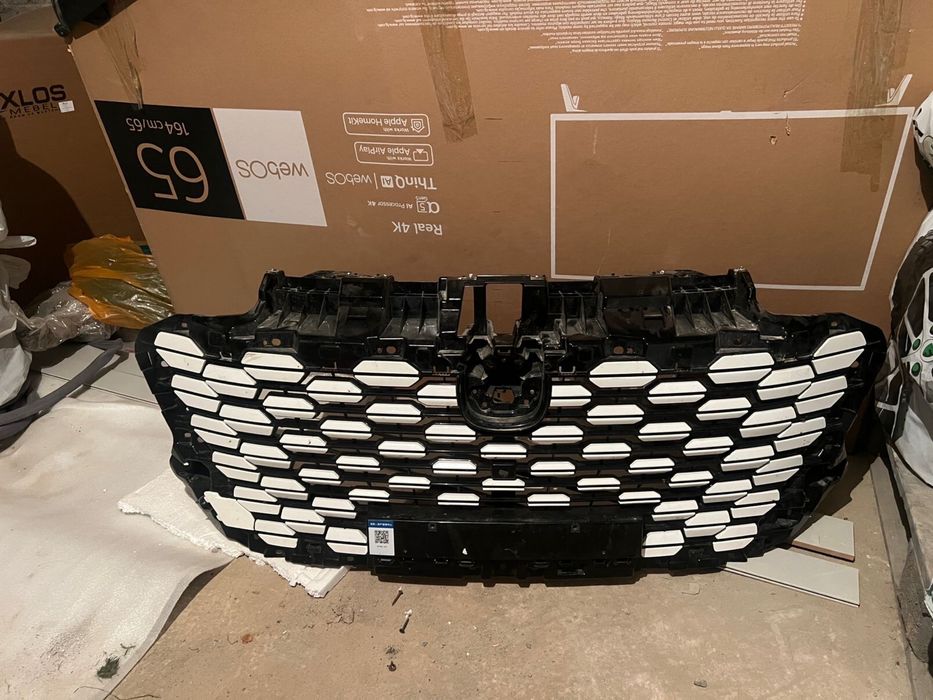 Решетка передняя для CHANGAN UNI K