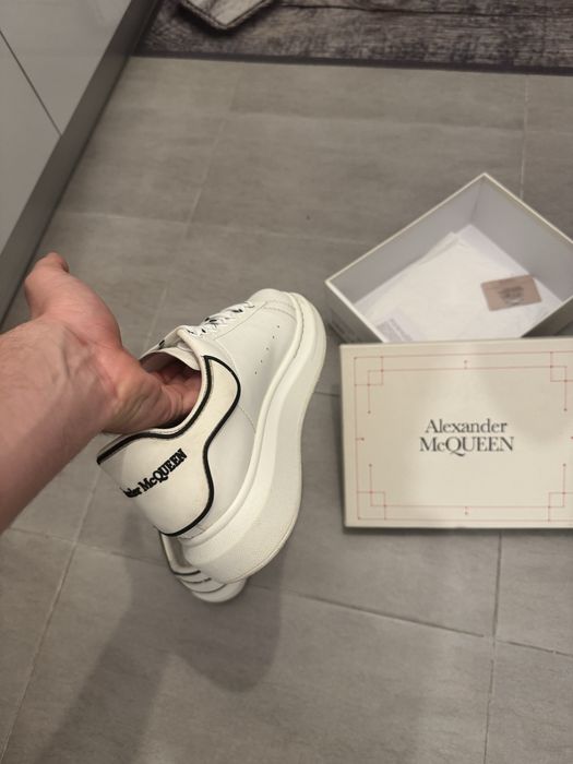 Alexander Mcqueen premium, 42