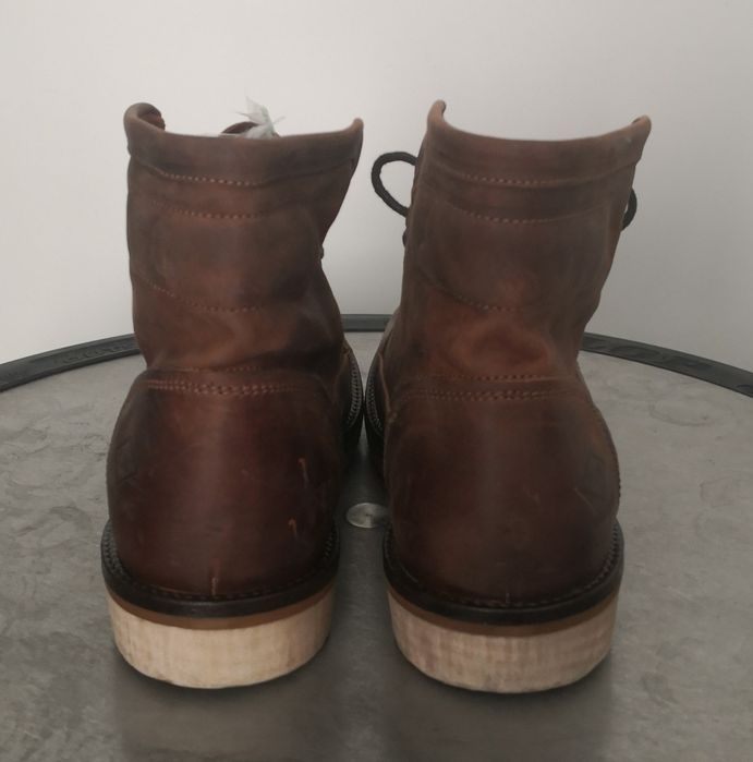 ghete palladium din piele