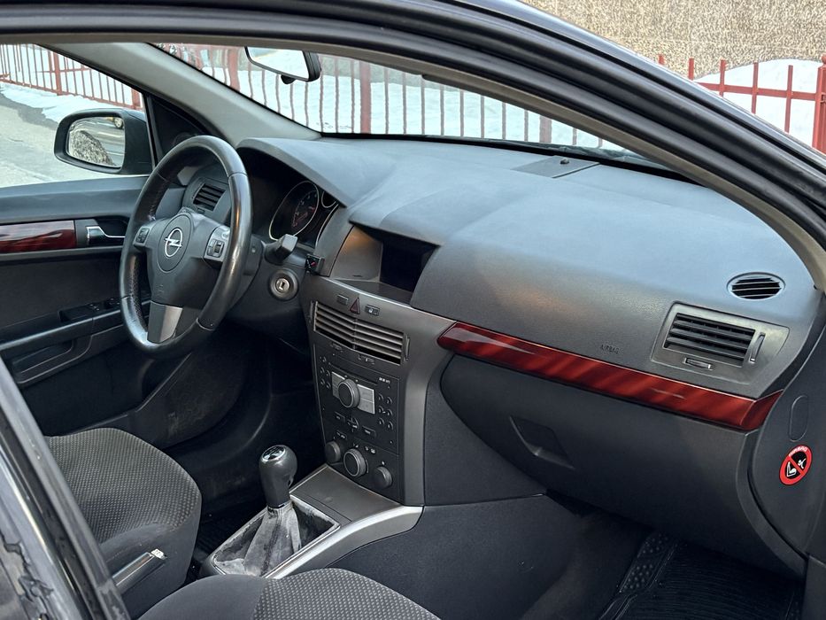 Opel astra h 1.6 twinport 2006