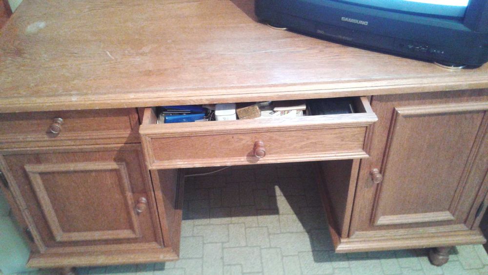 Birou lemn culoare stejar