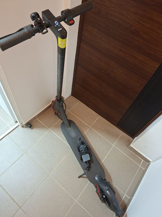 Xiaomi Mi Electric Scooter Pro 2