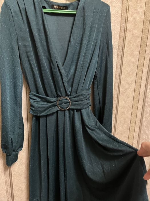 Платье отличное