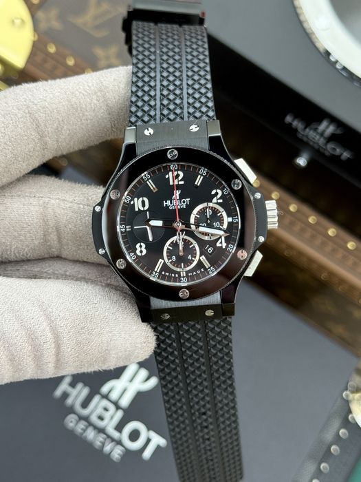 Hublot Big Bang Black Ceramic 44mm