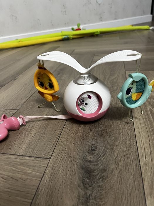 Мобиль tiny love