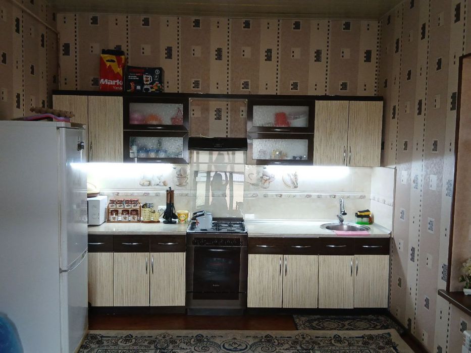 Qibrayda uy sotiladi 7 sotix