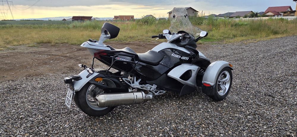 Can Am Spyder 1000cm// 2010// import Finlanda// variante atv Can Am // Cf Moto