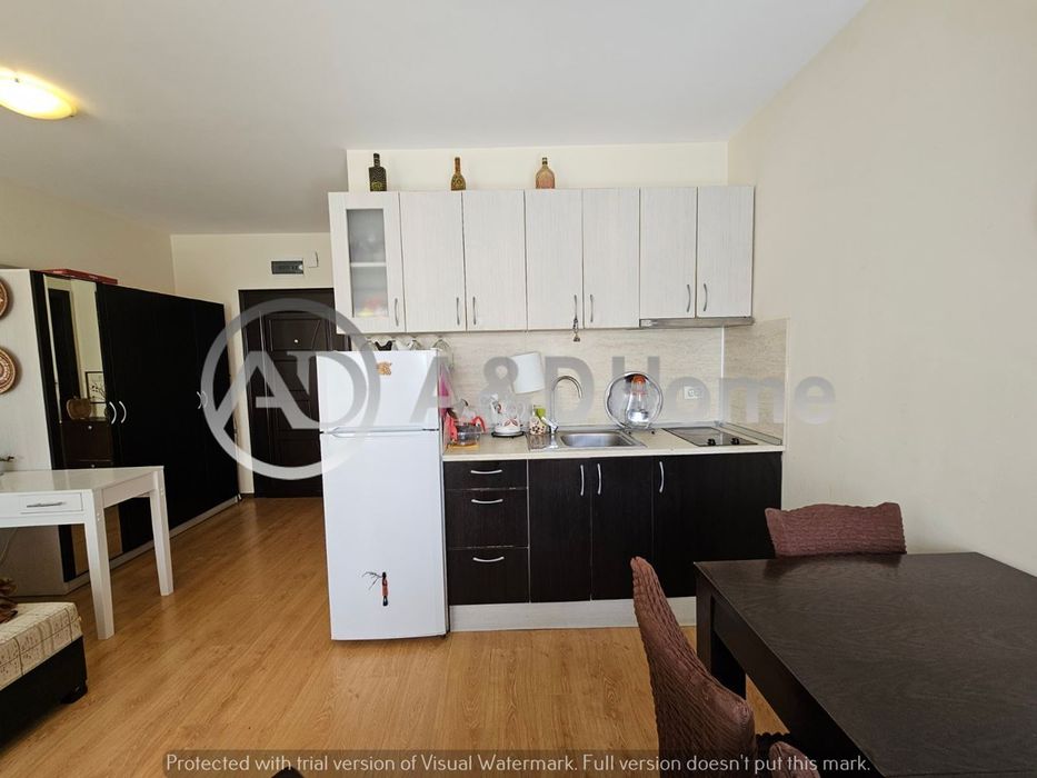 Продава се Едностаен апартамент в Несебър - 39 кв.м за 1359 €/кв.м - Снимка #2