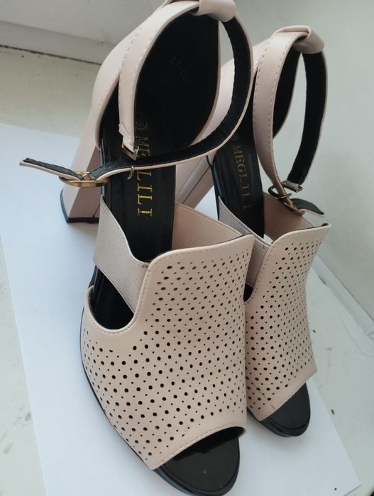 Продам туфли 38 размера