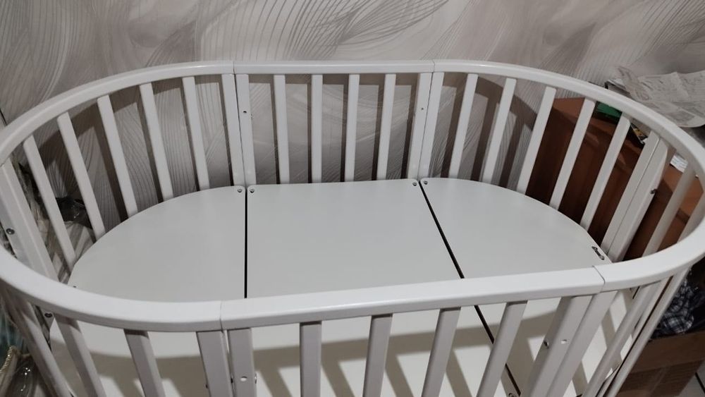 Детская кровать с матрасом