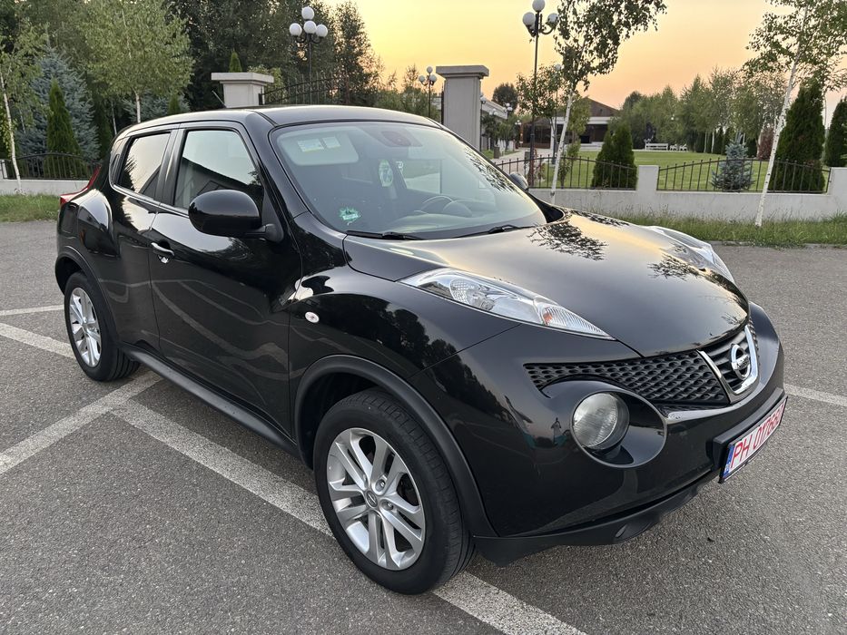 1.5 DCI Keyless go Keyless entry Navigație Camera Jante 17”