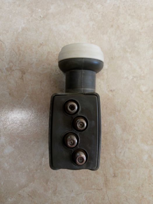 Спутниковая головка на 4 выхода , новый сплиттер и тюнер.150тыс за все