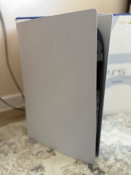 Playstation 5 825гб