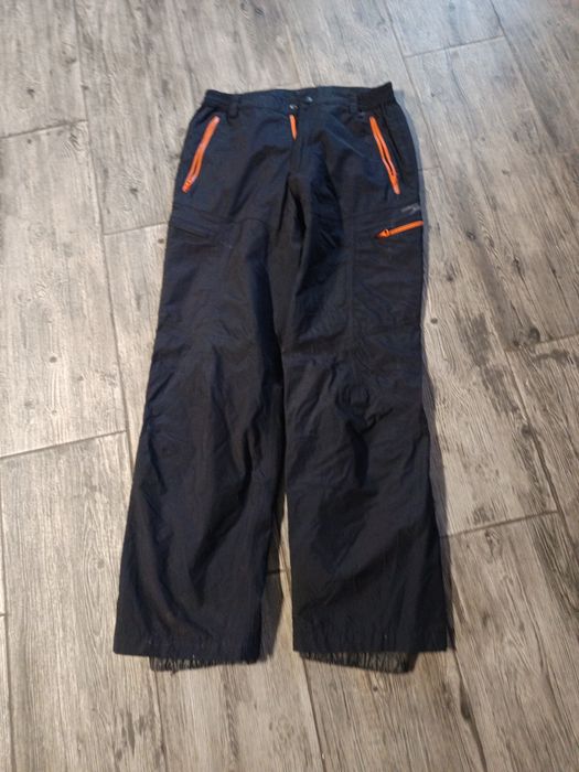 Pantaloni ski toate mărimile disponibile!se pot proba sau trimit colet