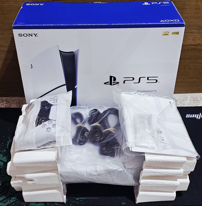 Ps 5 slim 1tb 2 джостик оригинал!