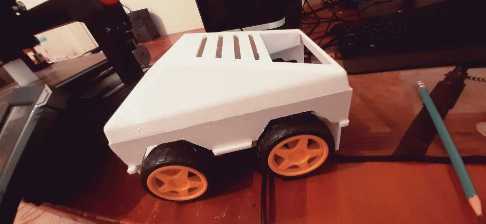 Robot Futbol sotiladi  | Продаётся ручной робот для  Робофутбол