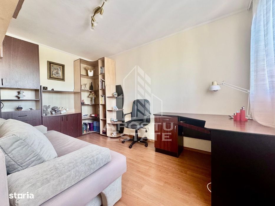 Apartament de vanzare 3 camere, 54 mp utili, zona Fortuna — fotografia 3